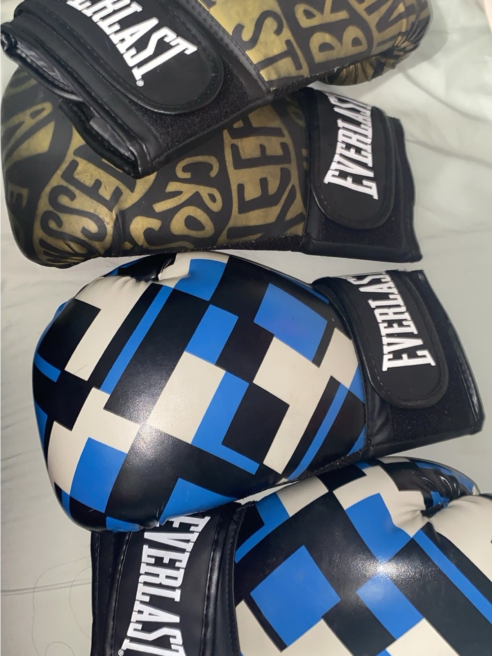 Boxing gloves